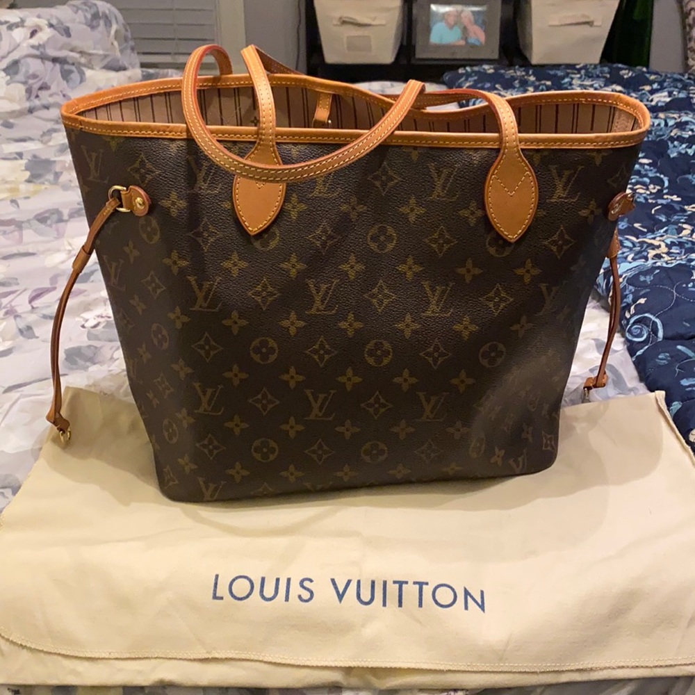 Louis Vuitton Neverfull mm